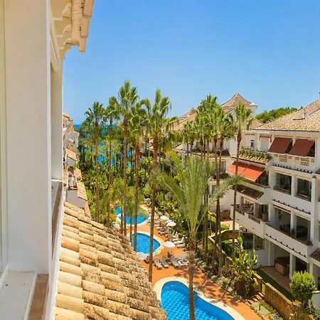 Canas Pool & Direct Access Marbella