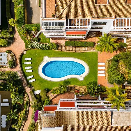 Canas Pool & Direct Access Marbella