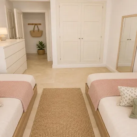 Apartment Canas Pool & Direct Access Marbella