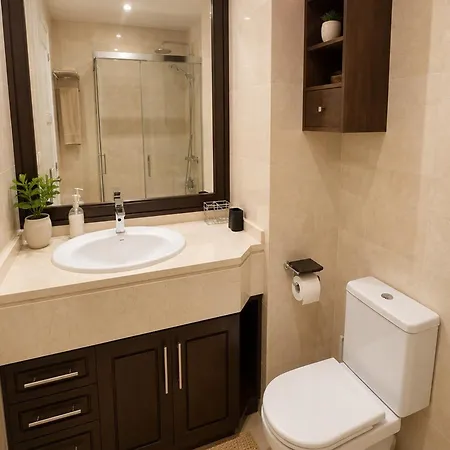 Canas Pool & Direct Access Apartment